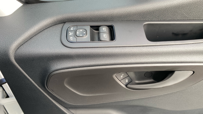 Mercedes-Benz Sprinter 315Cdi L3 Diesel Rwd 3.5t H2 Select Van - Image 32